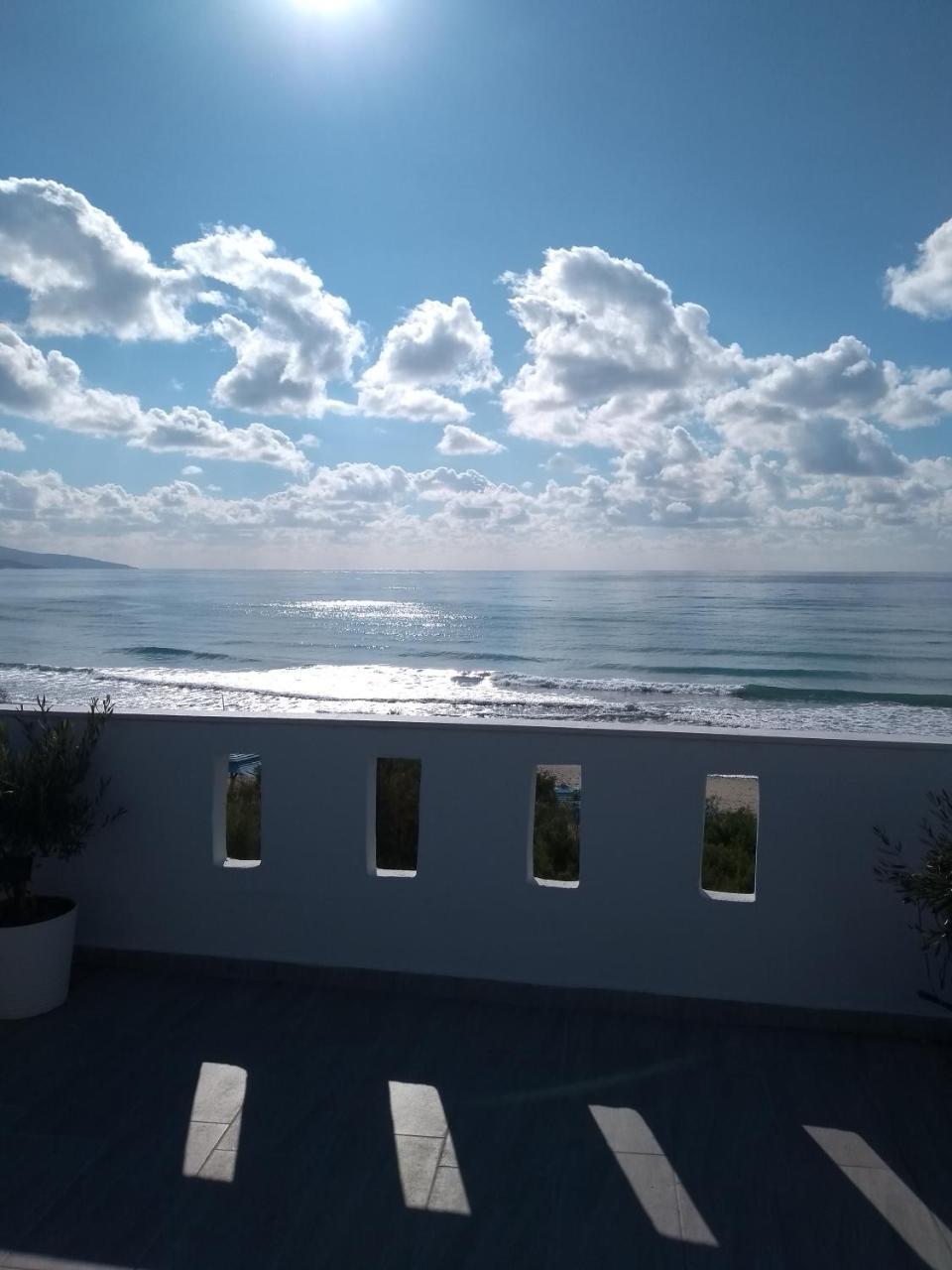 Apartamento Golden Sun Kokkinos Pirgos Exterior foto